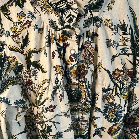 Tuckernuck Floral Ruffle Blouse - Cream and Green - Picture 9 of 16